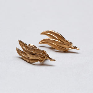 Vintage Monet Gold Feather Clip-on Earrings
