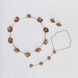 Set of Daisy Necklace, Bracelet and Earrings