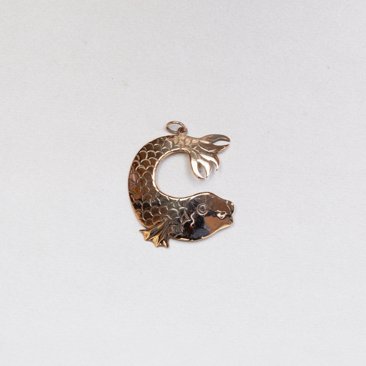 Vintage 9ct Gold Fish / Pisces Pendant Brooch