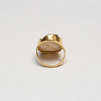 Vintage 18ct Gold Qaurtz Ring