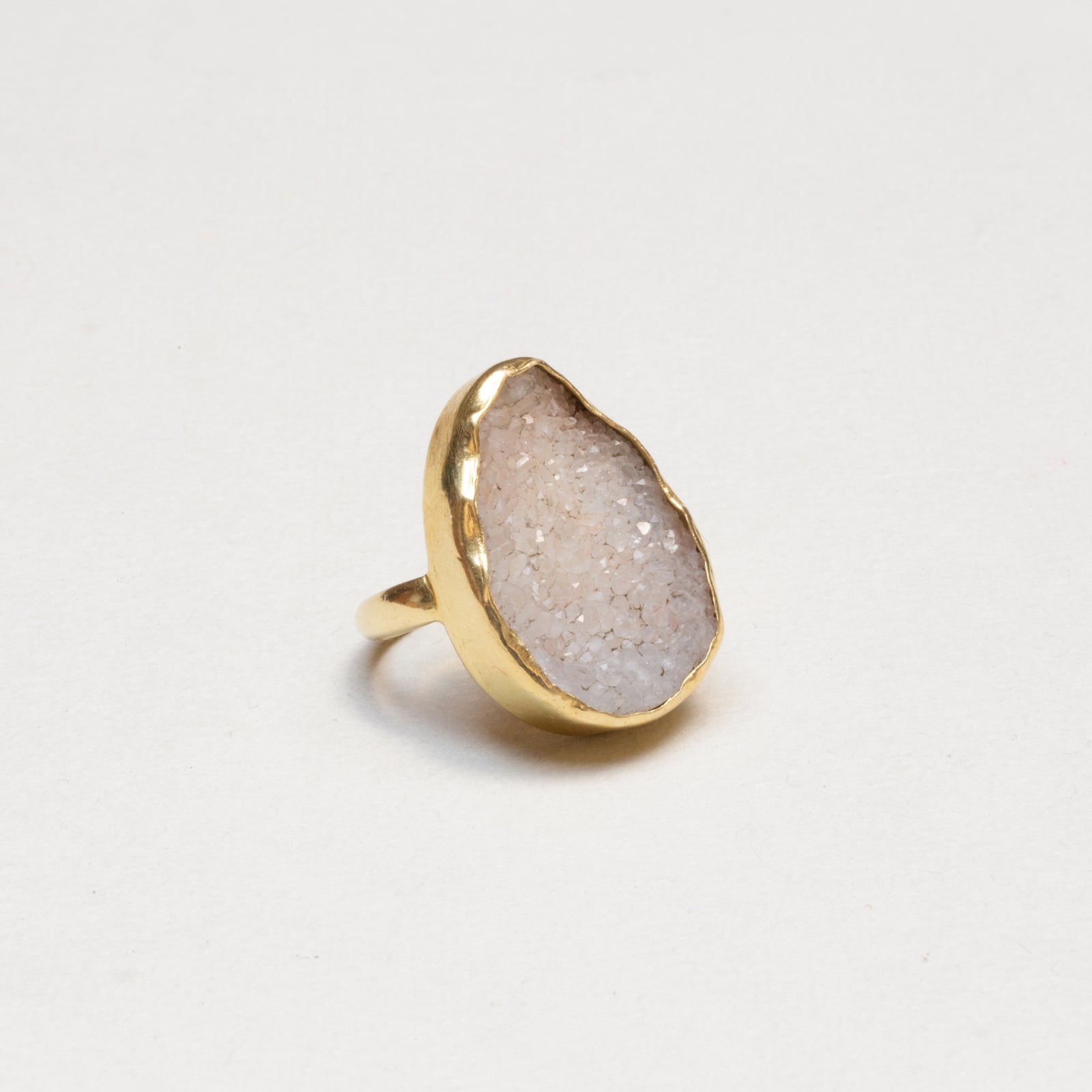 Vintage 18ct Gold Qaurtz Ring