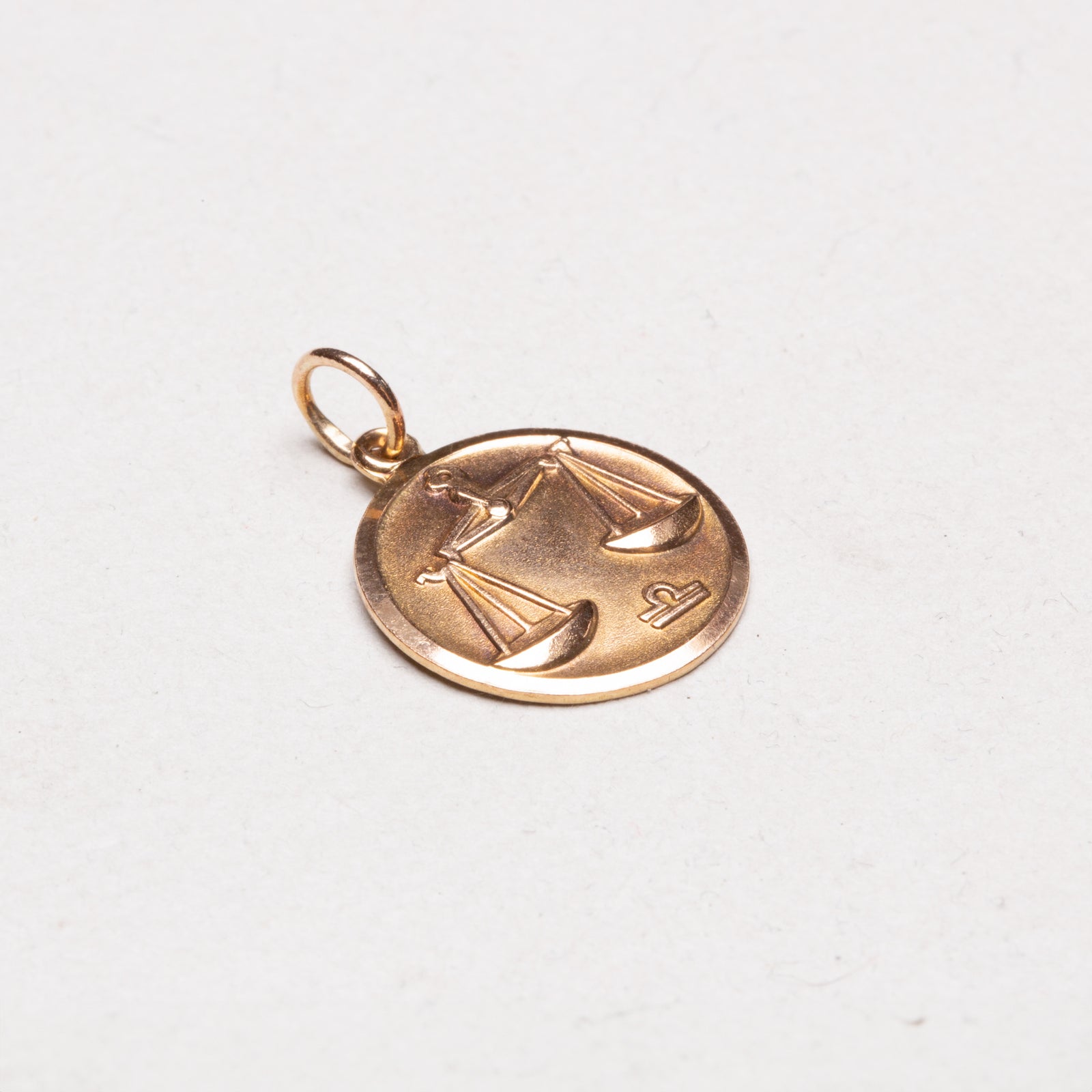 Vintage 9ct Gold Libra Charm Pendant
