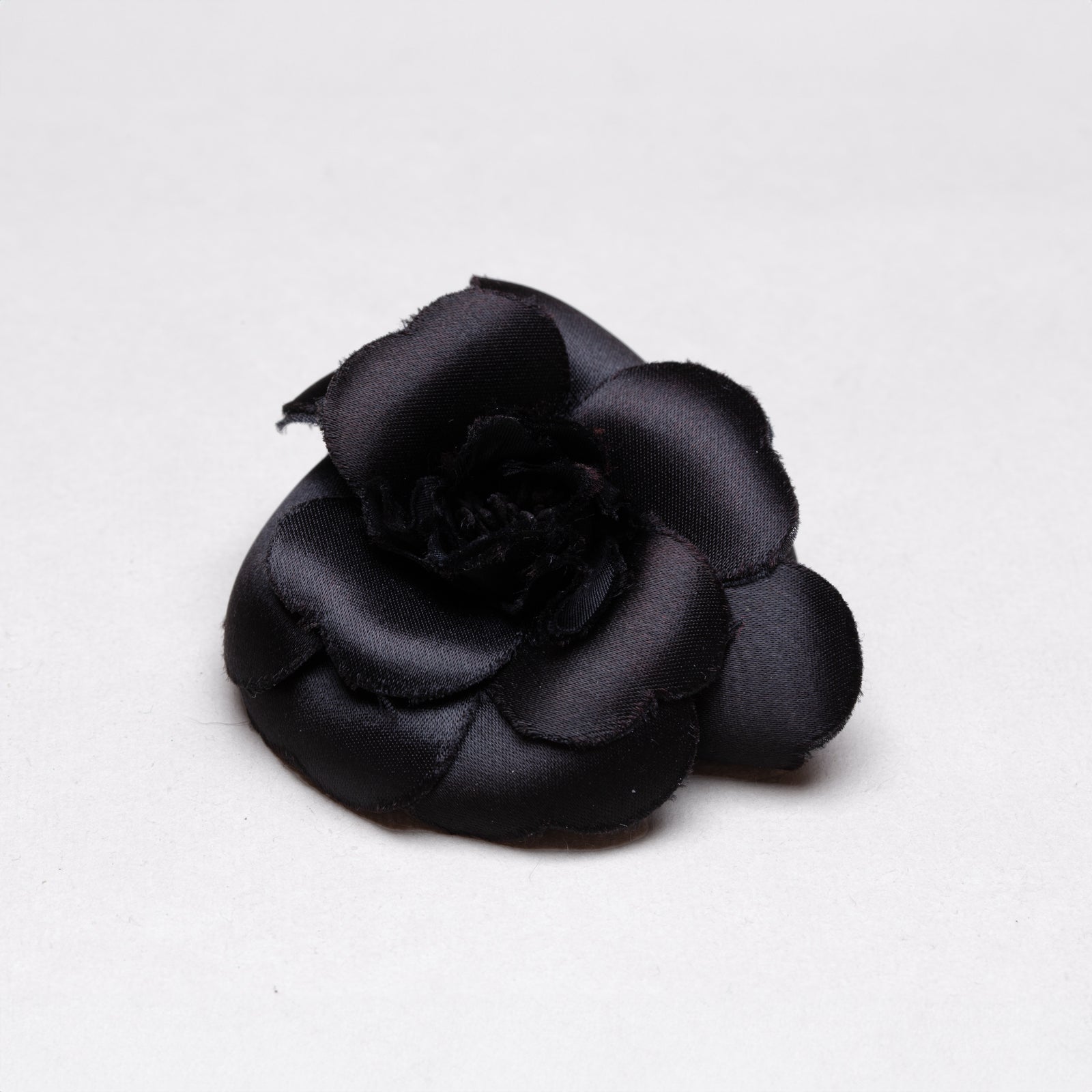 Vintage Chanel Camelia Pendant Pin Brooch - Black