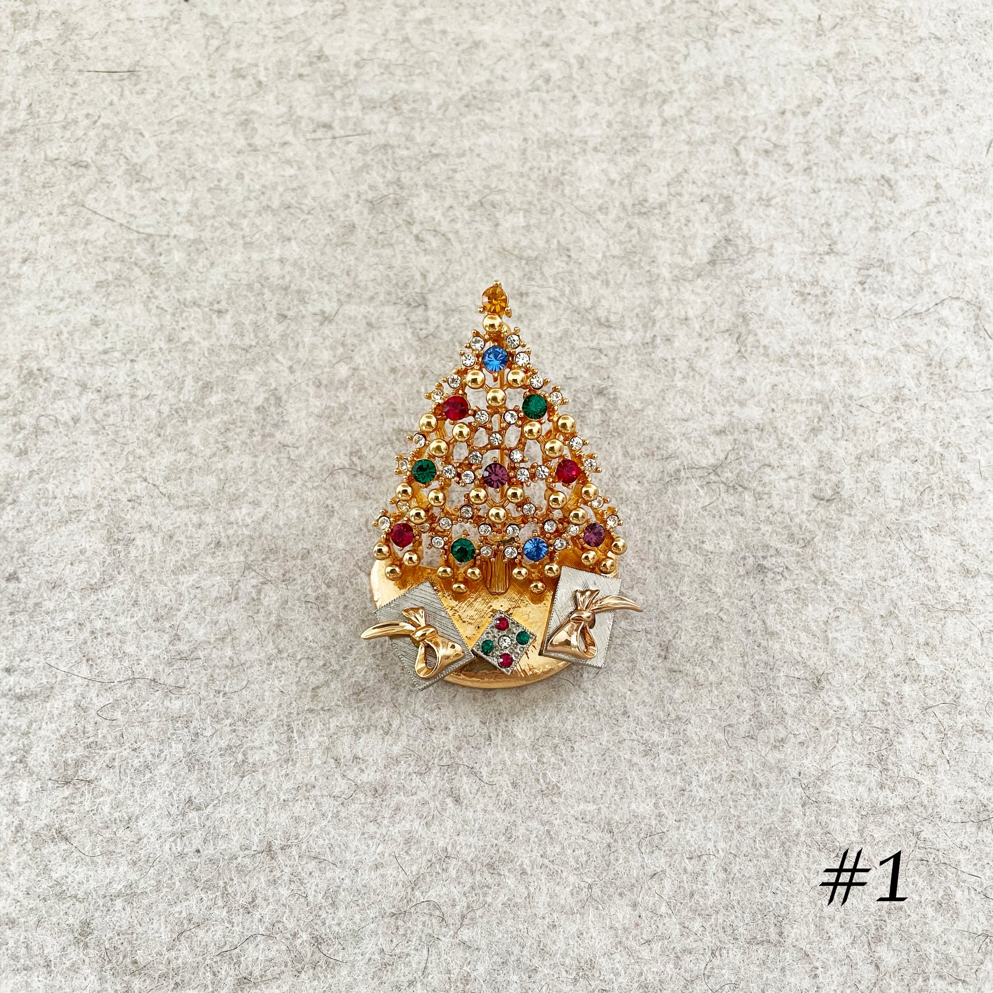 Vintage Christmas Tree Brooch by Eisenberg