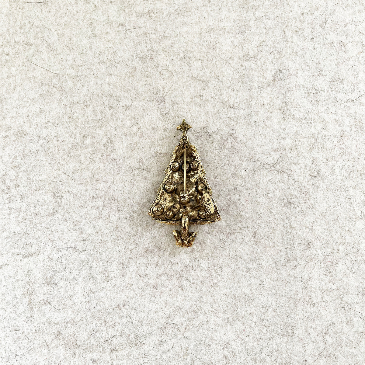 Vintage Christmas Tree Brooch by Eisenberg