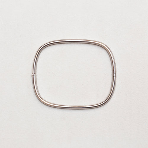 18ct White Gold Bangle Bracelet