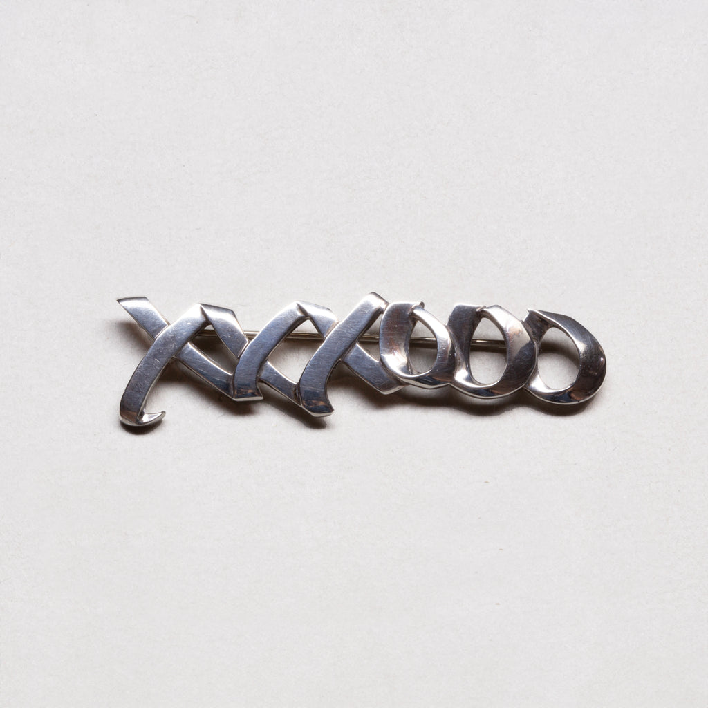 Vintage Tiffany Paloma Picasso XO Kisses & Hugs Sterling Silver Brooch