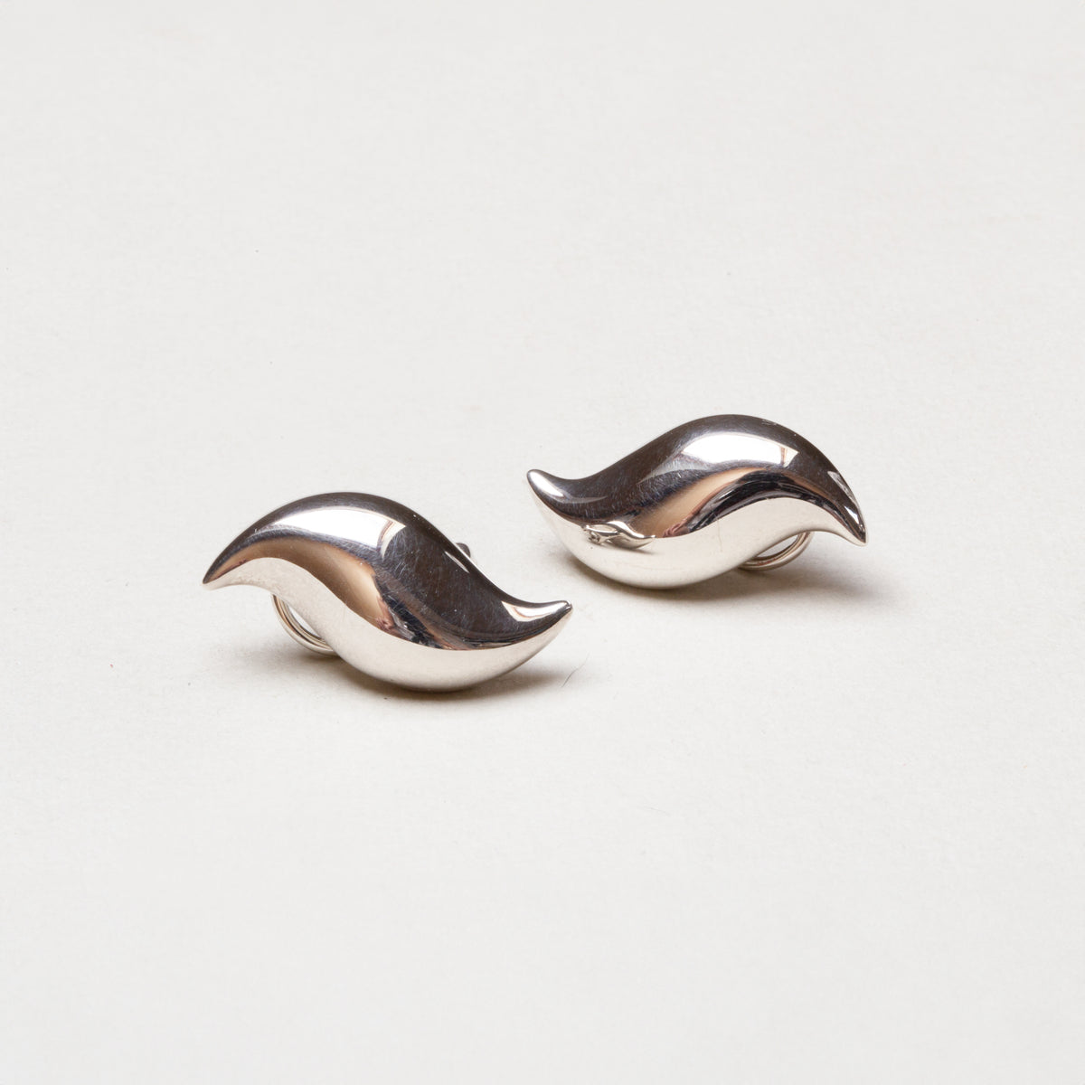Vintage Tiffany Silver Teardrop Clip-on Earrings