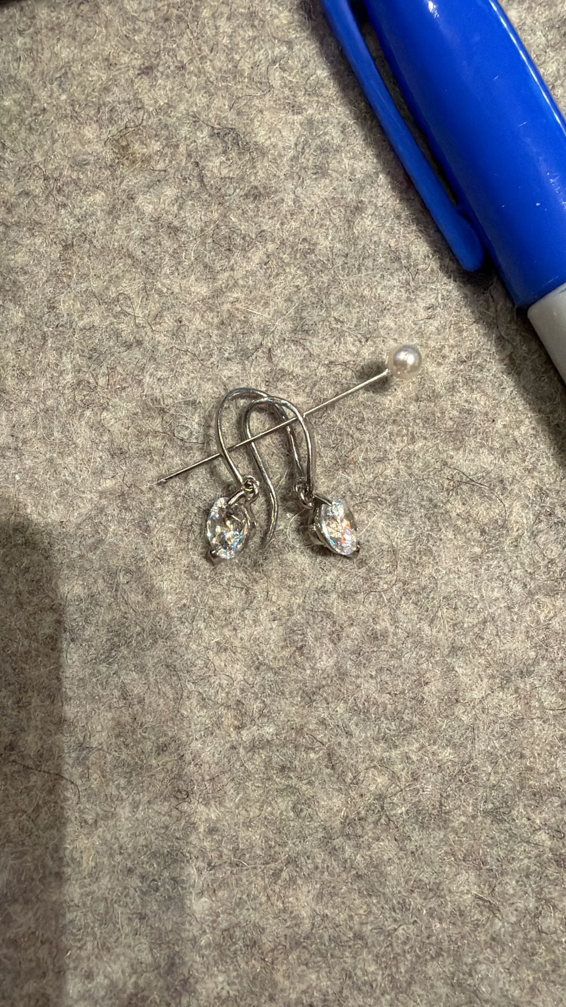 9ct cubic zirconia earrings