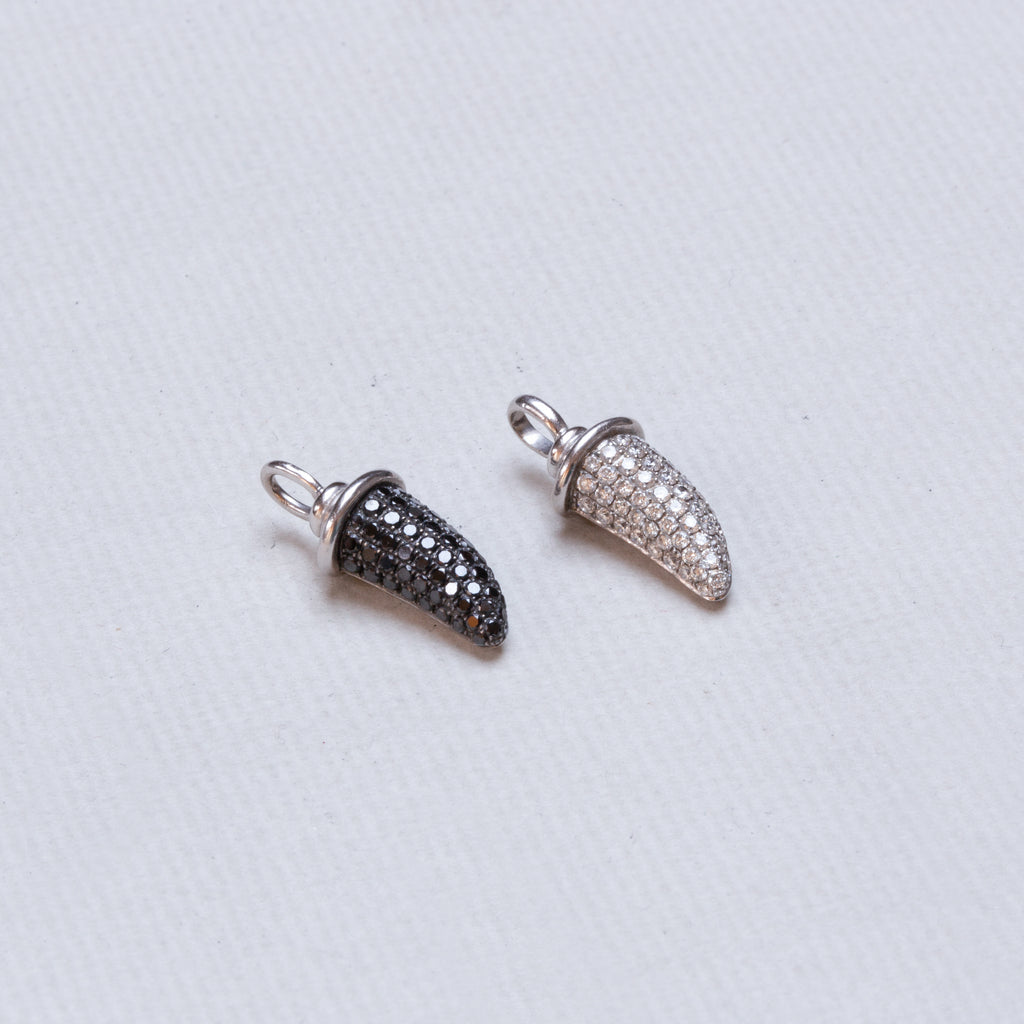 18ct White Gold Horn Pendant Charm