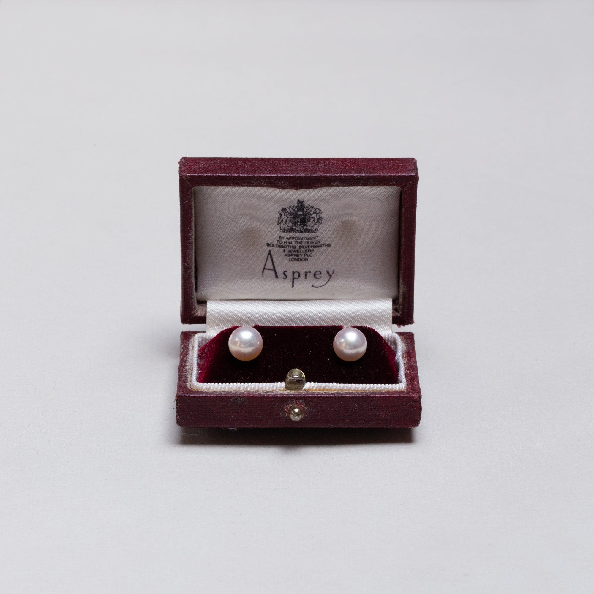 Vintage Asprey Pearl Stud Earrings