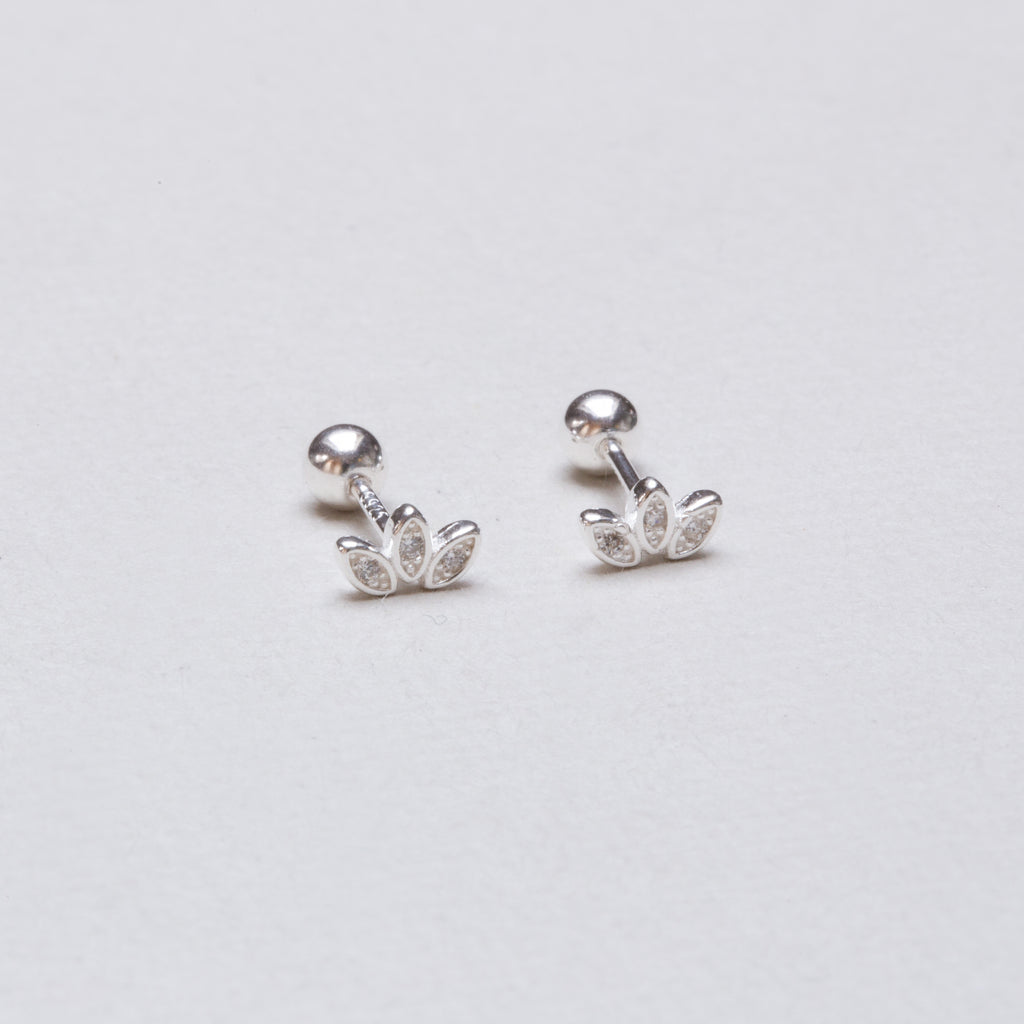 Gold-plated and Silver Petal Stud Cartilage Earring