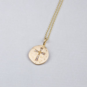 14ct Gold Diamond Cross Pendant Necklace