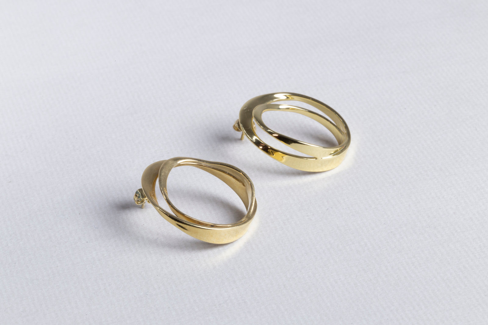 Gold Double Circle Stud Earrings