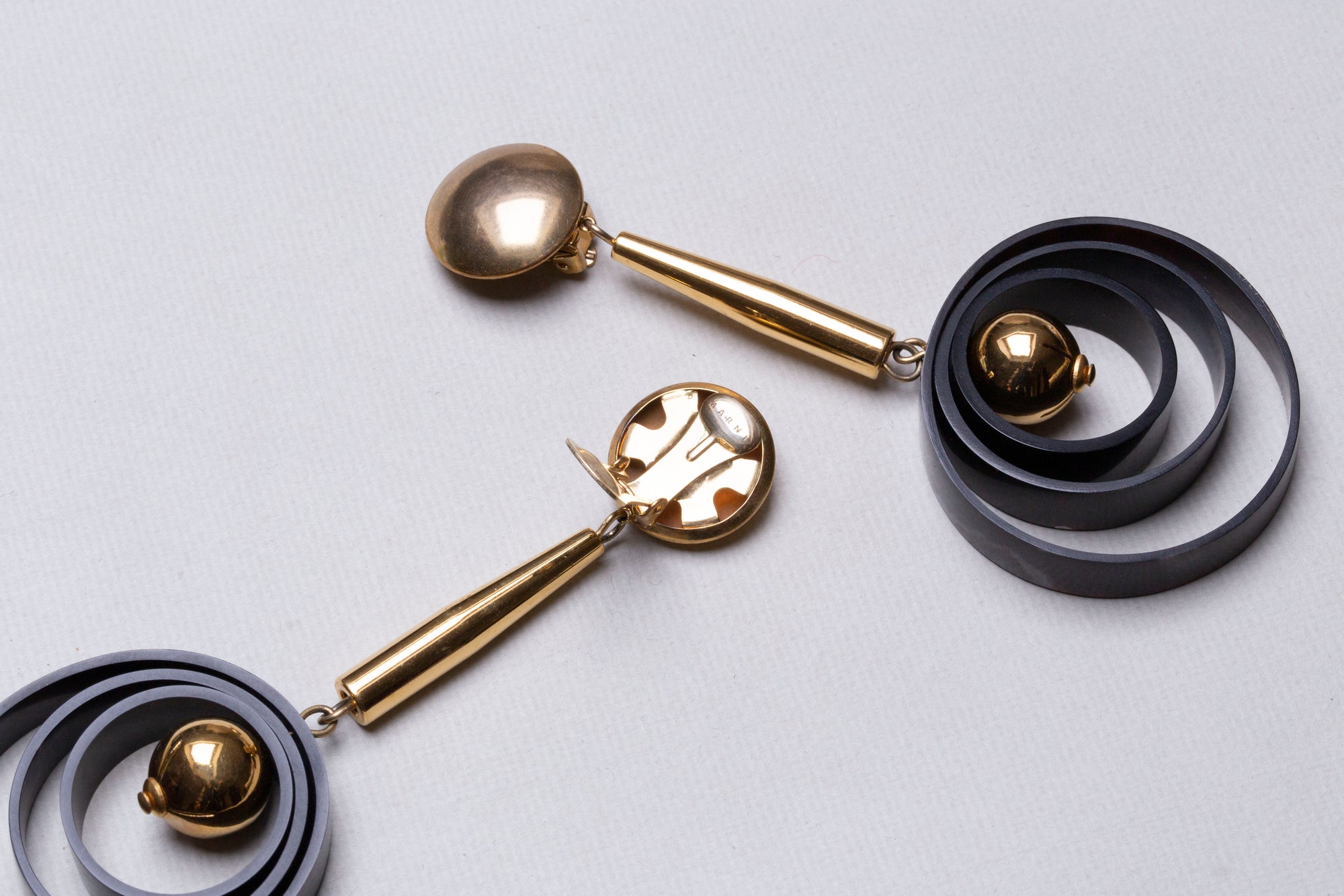 Geometric Circle Brass Clip-on Earrings