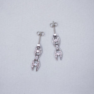 Vintage White Gold Stud Earrings with Diamonds