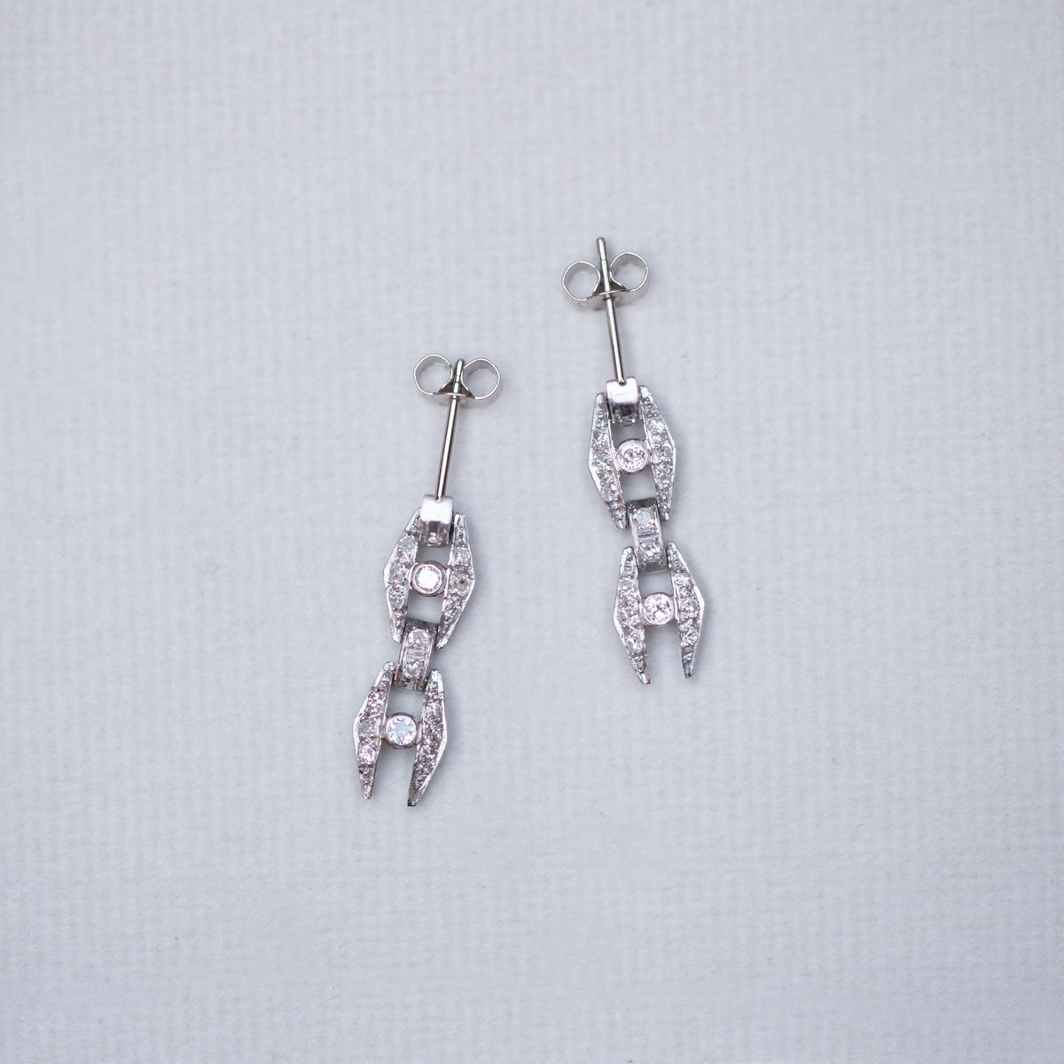 Vintage White Gold Stud Earrings with Diamonds