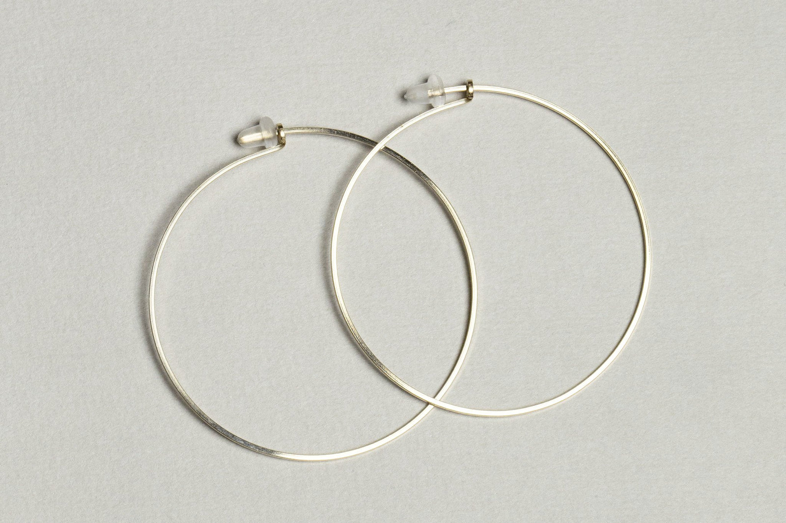 By Boe Simple Small Hoops Made of Gold-Filled Wire