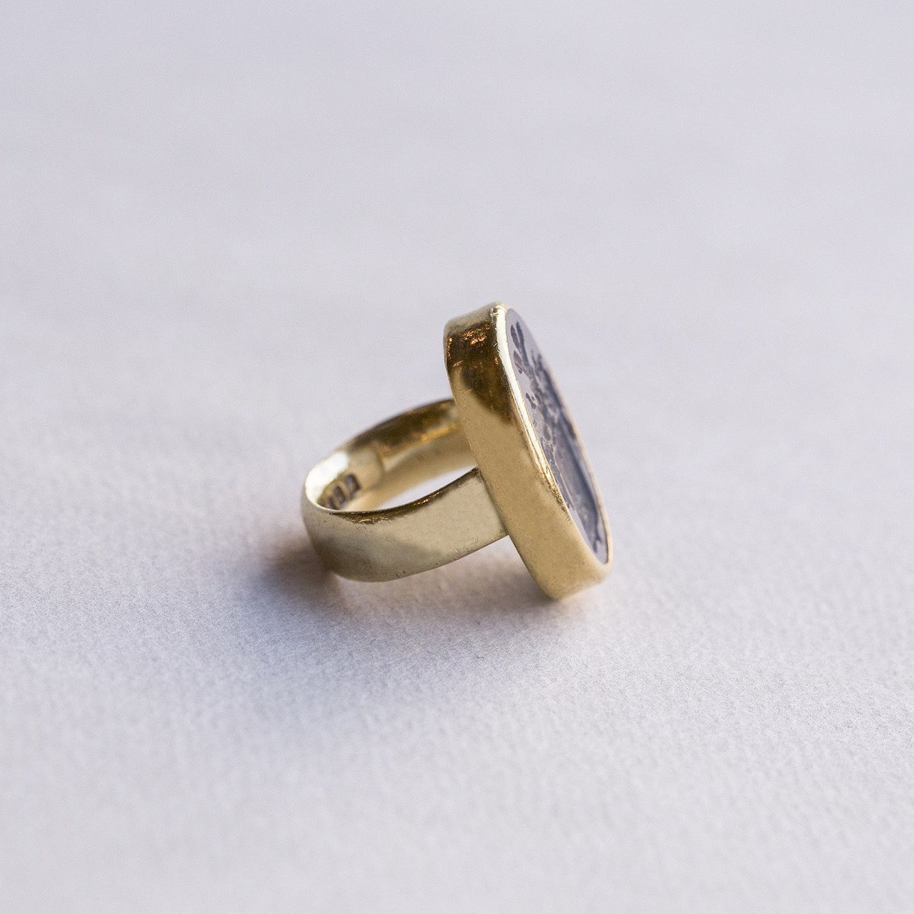 Intaglio Ring