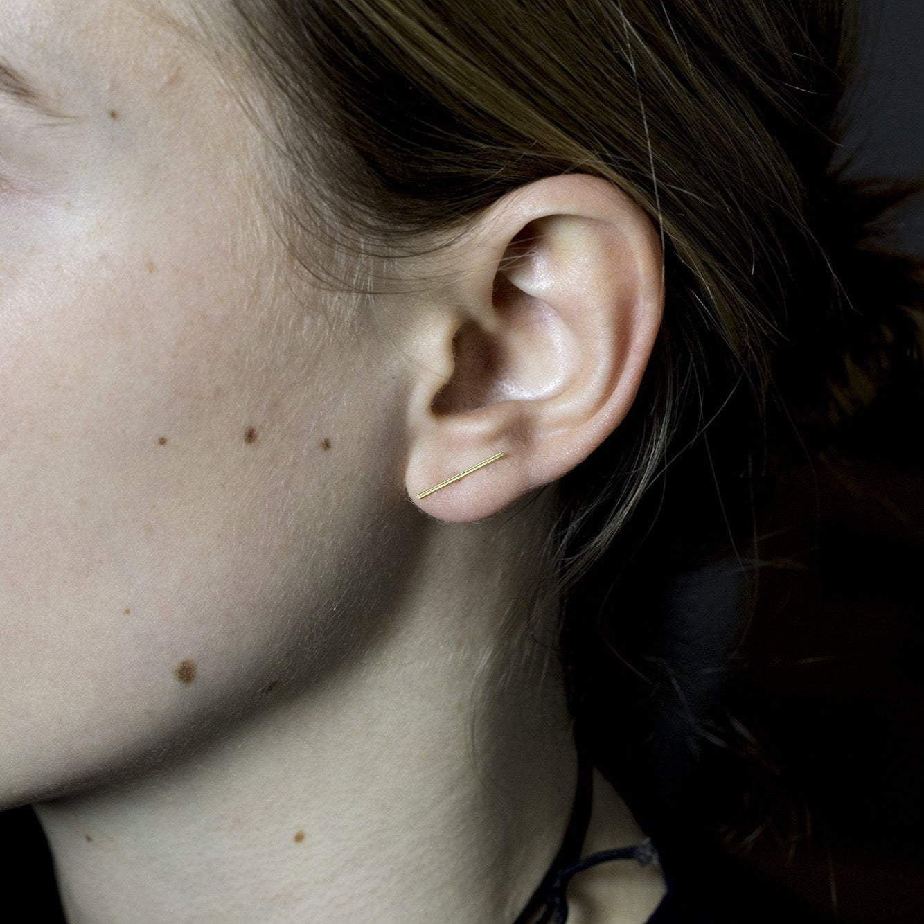 silver double line studs are perfect earrings for those who like understated look